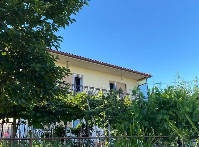 Zdenka Pobri Apartment *