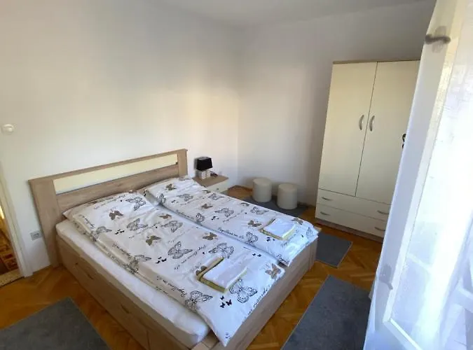 Apartment Zdenka Pobri *