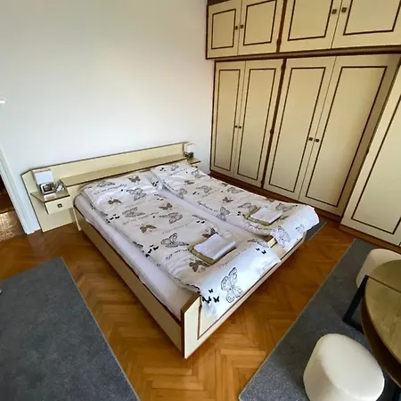 Zdenka Pobri Apartman *