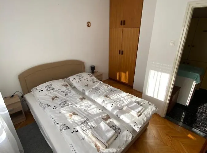 Zdenka Pobri Apartment Opatija